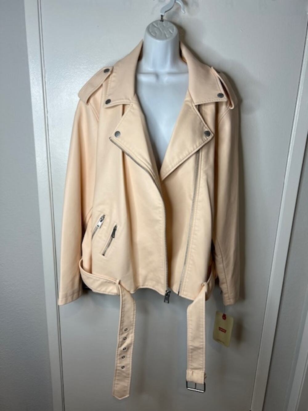 Levi's Women's Faux Leather Belted Motorcycle Jacket Peach NEW ~ Size 3X